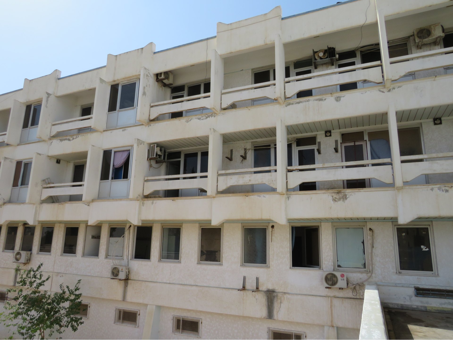 Accommodation in Esbia hospital used by Wagner mercenaries as a headquarters (MEE/Daniel Hilton)