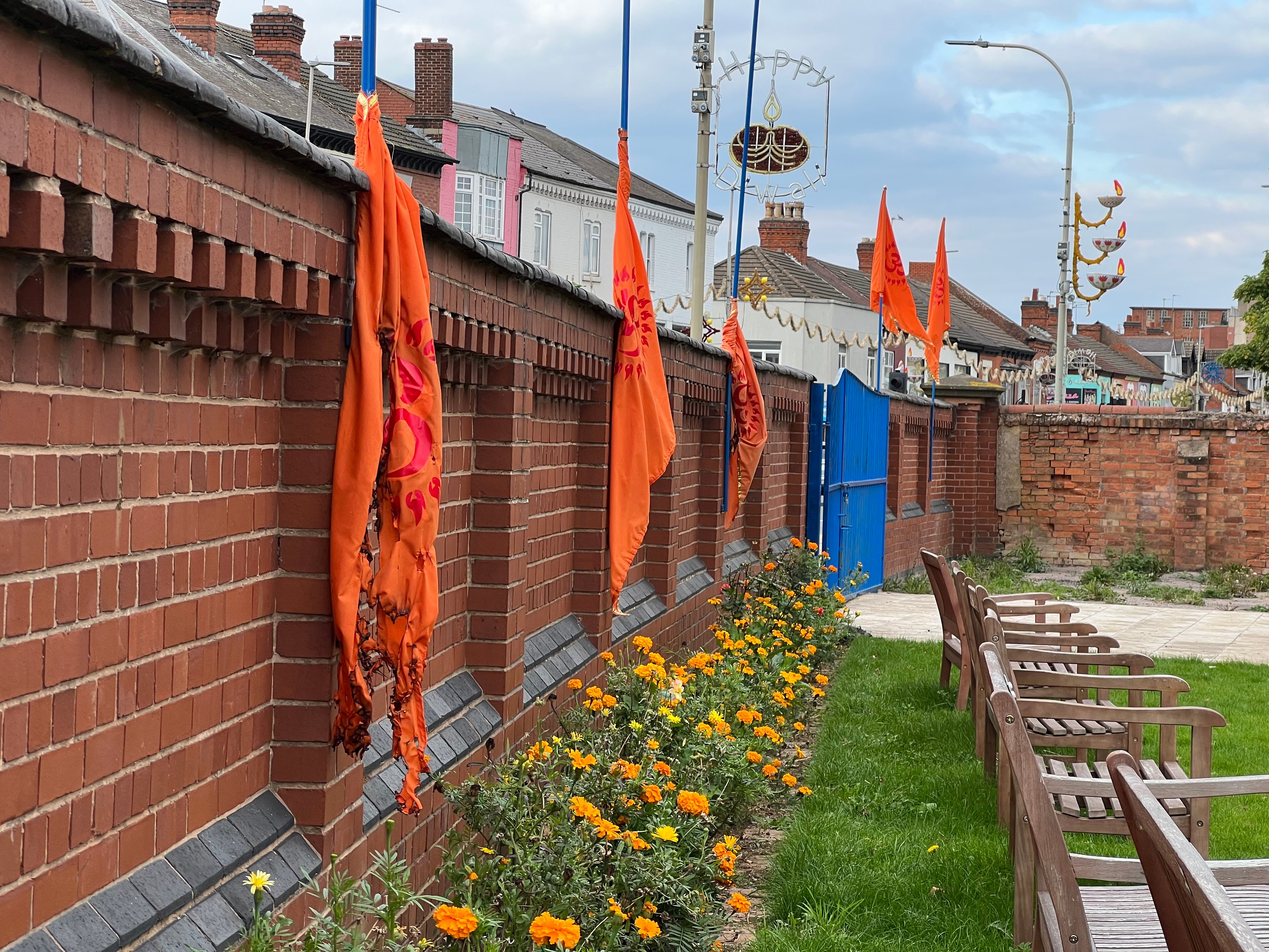 A flag outside a Hindu temple by Muslim counter-protestors following unrest on Saturday night (MEE/Areeb Ullah)