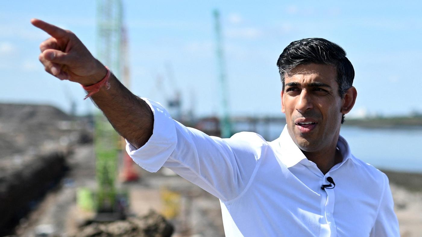 Conservative MP Rishi Sunak gestures during a visit to Teesside Freeport in Redcar, north East England on 16 July 2022 (AFP)